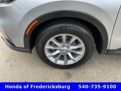 Used 2024 Honda CR-V EX image 10