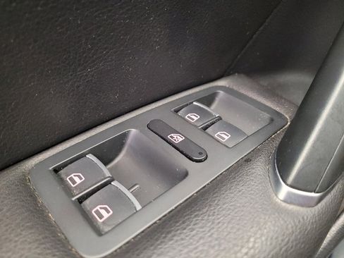 Used 2016 Volkswagen Passat 1.8T SE image 27