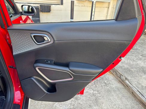 Used 2021 Kia Soul X-Line FWD image 36