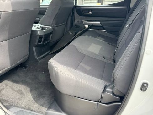 Used 2022 Toyota Tundra SR5 AWD/4WD image 14