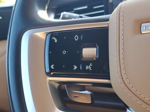 Used 2023 Land Rover Range Rover SE AWD/4WD image 18
