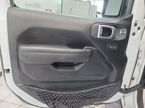 Used 2023 Jeep Wrangler Sport AWD/4WD image 27