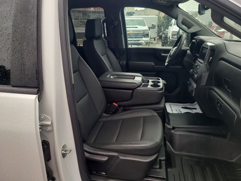Used 2025 Chevrolet Silverado 3500 W/T w/ WT Convenience Package AWD/4WD image 15