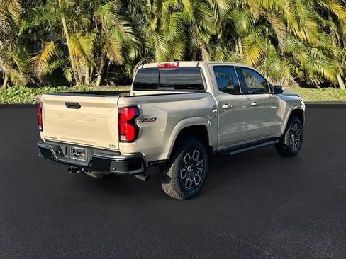 Used 2024 Chevrolet Colorado Z71 w/ Z71 Convenience Package 2 image 6