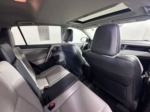Used 2016 Toyota RAV4 Limited AWD/4WD image 12