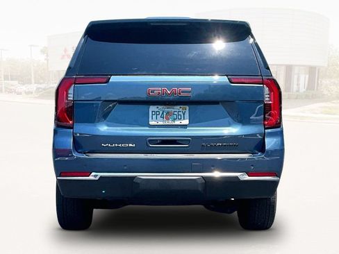 Used 2026 GMC Yukon Elevation w/ Elevation Premium Package AWD/4WD image 5