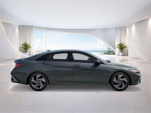 New 2026 Hyundai Elantra SEL Sport Premium image 7