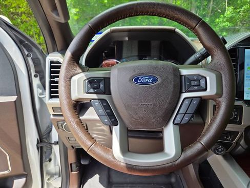 Used 2022 Ford F250 King Ranch w/ King Ranch Ultimate Package image 9