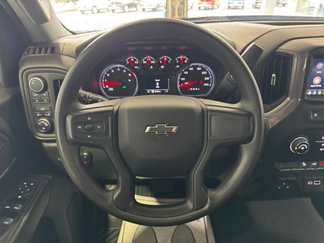 Used 2021 Chevrolet Silverado 1500 Custom Trail Boss AWD/4WD image 18