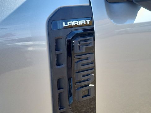 Used 2024 Ford F250 Lariat w/ Lariat Ultimate Package image 23