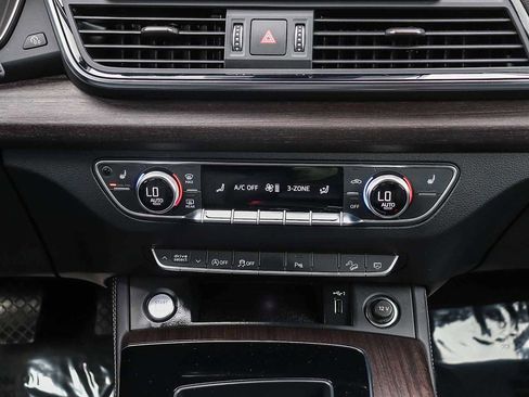 Used 2022 Audi Q5 2.0T Premium Plus image 18