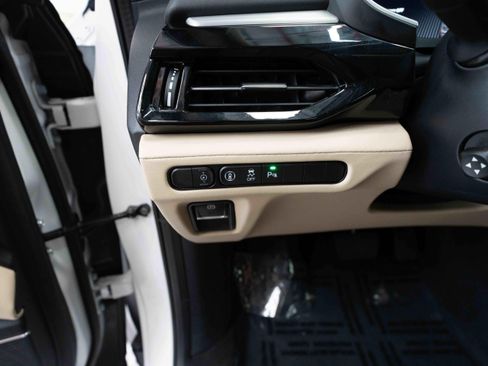 Used 2026 Acura MDX SH-AWD w/ Technology Package image 11
