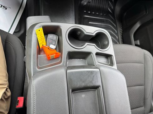 Used 2024 Chevrolet Silverado 2500 W/T AWD/4WD image 19