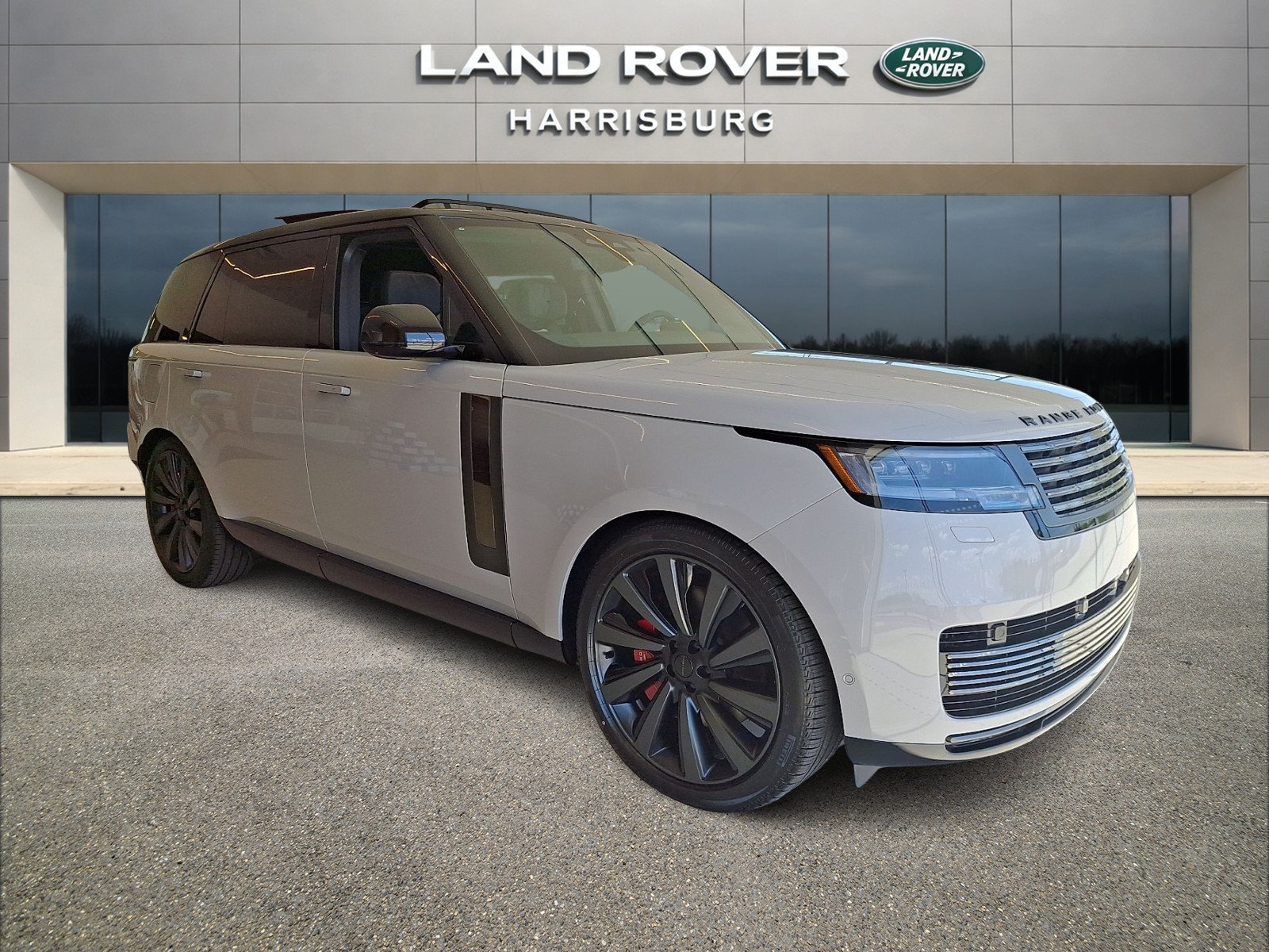 New 2026 Land Rover Range Rover SV AWD/4WD image 5