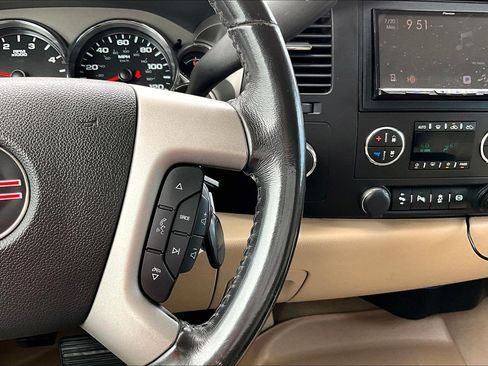 Used 2014 GMC Sierra 2500 SLE w/ Texas Edition AWD/4WD image 20