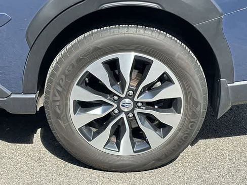 Certified 2023 Subaru Outback Limited AWD/4WD image 5