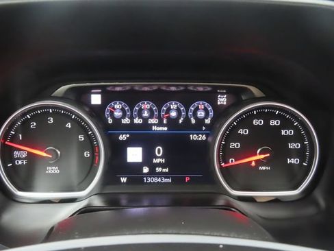 Used 2021 Chevrolet Suburban High Country w/ Premium Package AWD/4WD image 38