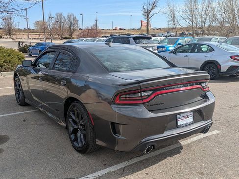 Used 2022 Dodge Charger R/T w/ Blacktop Package image 6
