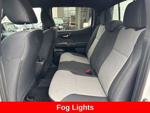 Certified 2023 Toyota Tacoma TRD Sport image 18