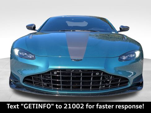 Used 2022 Aston Martin V8 Vantage Coupe image 10