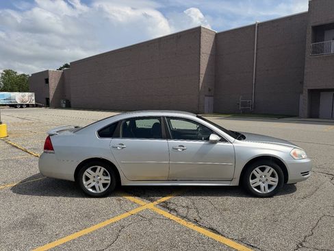 Used 2012 Chevrolet Impala LT FWD image 5