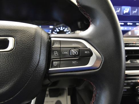 Used 2024 Jeep Compass Trailhawk AWD/4WD image 26