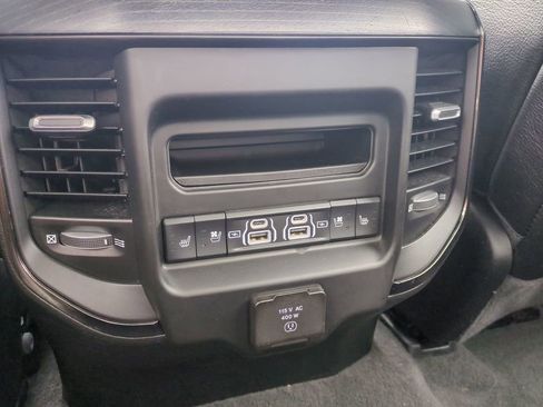 Used 2024 RAM 1500 Limited w/ Body Color Bumper Group AWD/4WD image 16