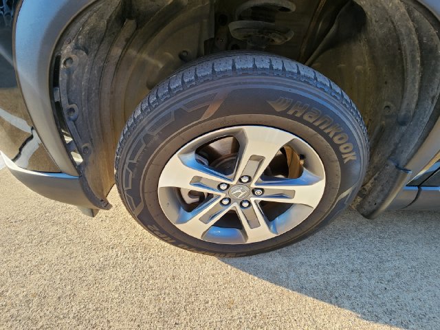 Used 2025 Honda Pilot EX-L image 9