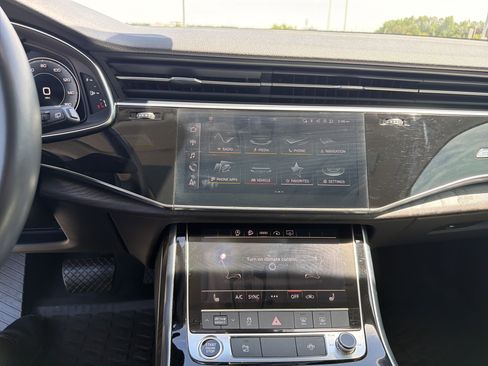 Used 2021 Audi Q7 2.0T Premium Plus w/ Premium Plus Package AWD/4WD image 25