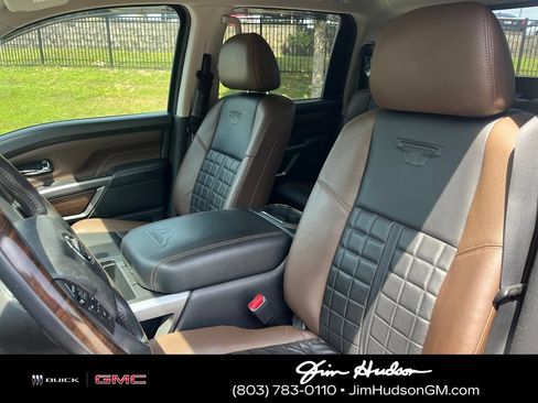 Used 2017 Nissan Titan Platinum Reserve RWD image 8