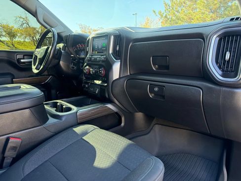 Used 2021 Chevrolet Silverado 1500 LT Trail Boss AWD/4WD image 14