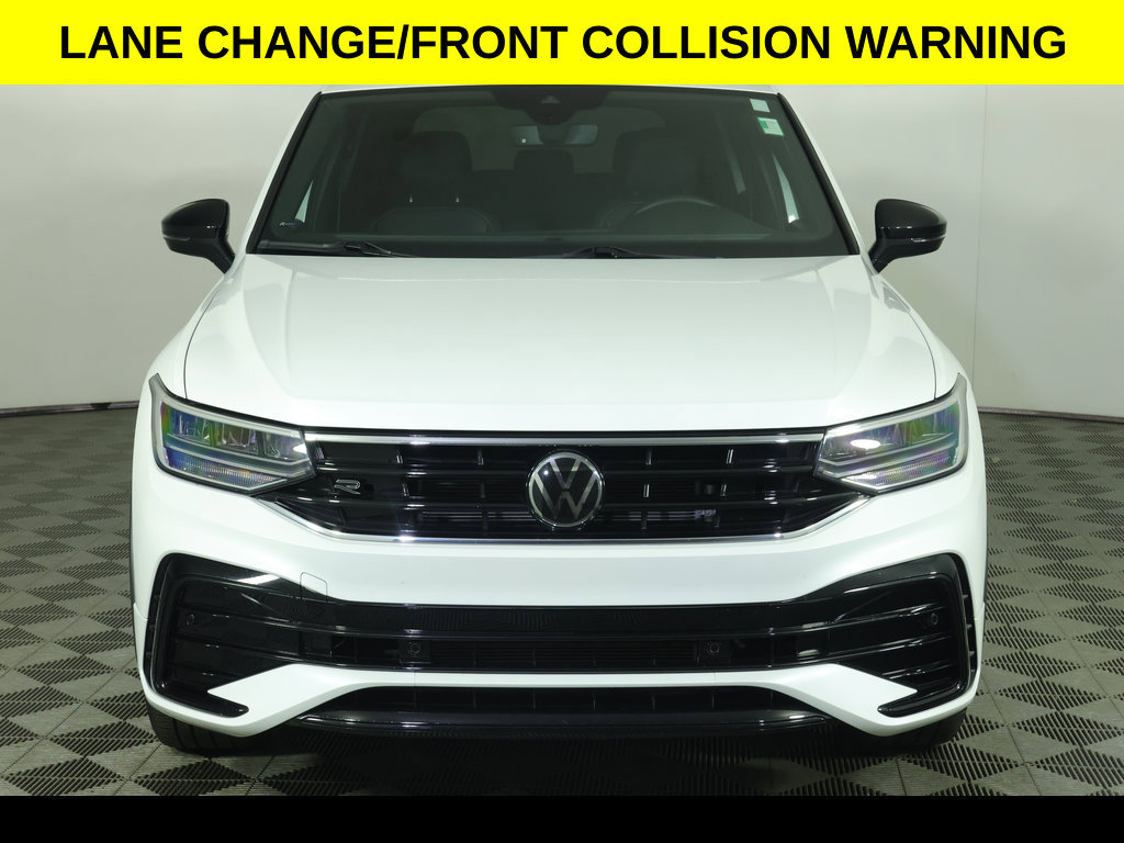 Used 2024 Volkswagen Tiguan SE R-Line AWD/4WD image 10