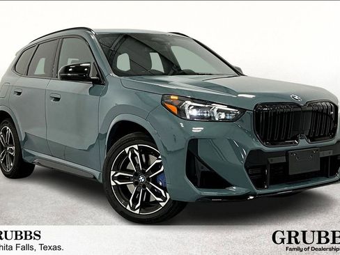Used 2025 BMW X1 M35i w/ Premium Package image 1