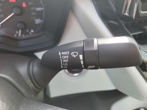 Used 2023 Toyota Corolla SE FWD image 30