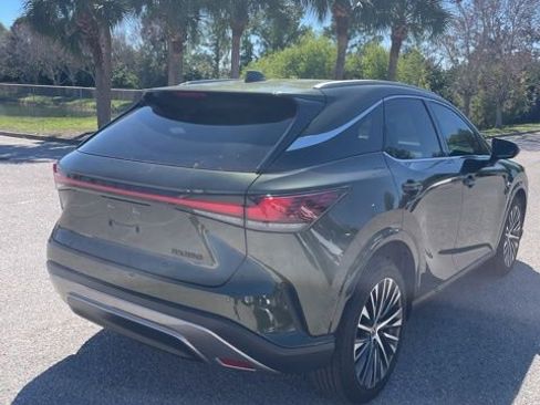 Used 2025 Lexus RX 350 Premium Plus w/ Convenience Package image 4