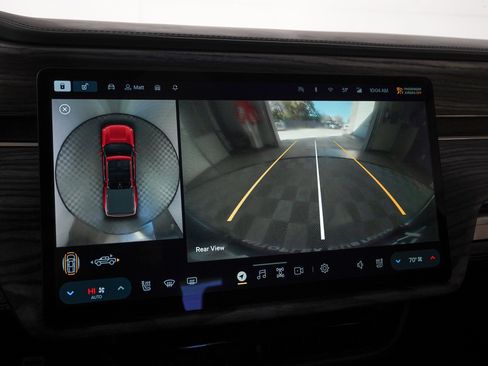 Used 2022 Rivian R1T Adventure image 23