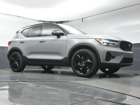 New 2026 Volvo XC40 B5 Ultra w/ Protection Package Premier AWD/4WD image 40