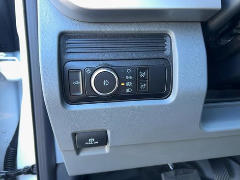 Used 2025 Ford F250 XL w/ STX Appearance Package image 16