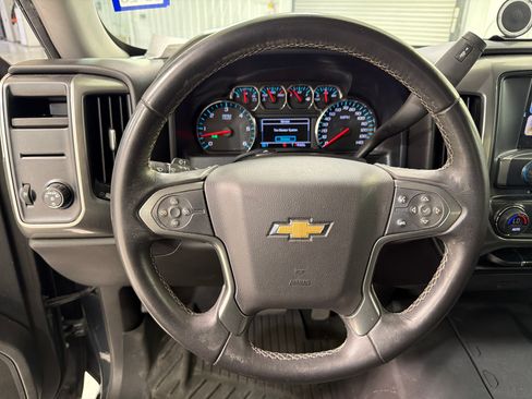 Used 2018 Chevrolet Silverado 1500 LT w/ Texas Edition RWD image 14