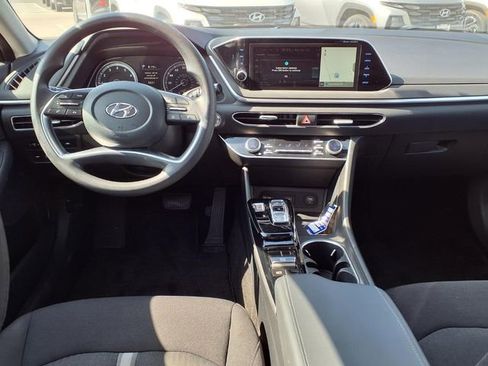Used 2023 Hyundai Sonata SEL FWD image 13