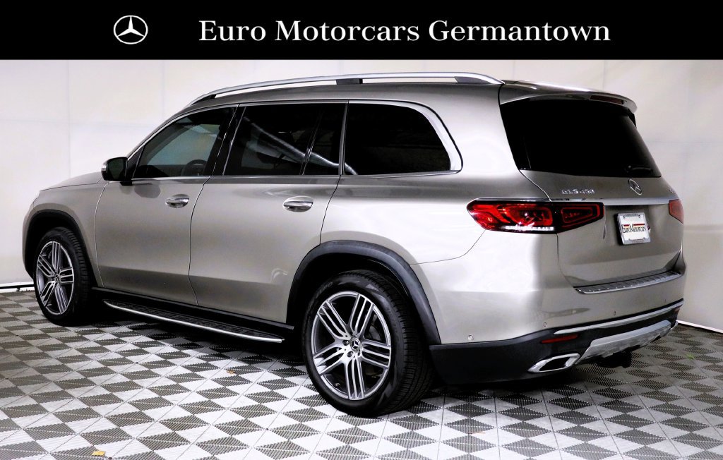 Used 2023 Mercedes-Benz GLS 450 4MATIC image 4