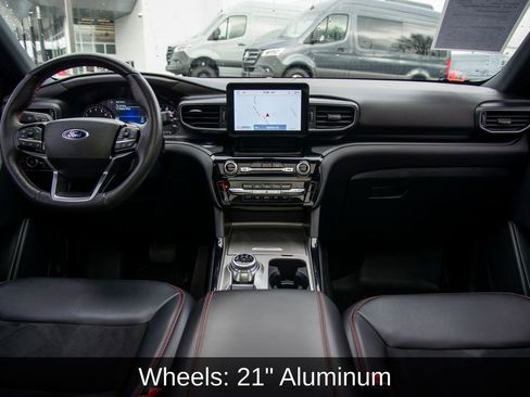 Used 2022 Ford Explorer ST-Line w/ Class IV Trailer Tow Package image 19