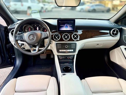 Used 2018 Mercedes-Benz CLA 250 image 20