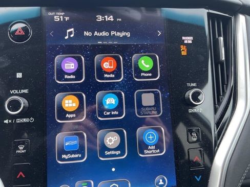 Used 2022 Subaru Outback Premium image 8