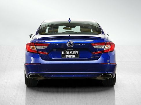 Used 2018 Honda Accord Sport image 4