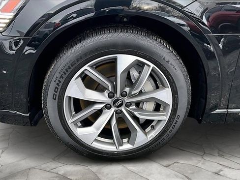 Used 2021 Audi e-tron Premium Plus w/ Premium Plus Package image 8