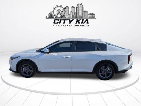 New 2026 Kia K4 FWD image 3