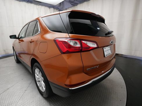 Used 2018 Chevrolet Equinox LT FWD image 34
