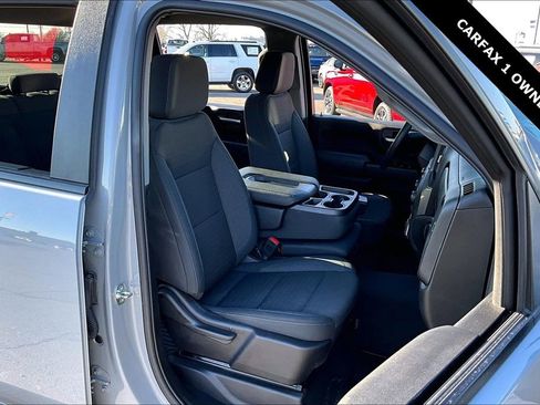 Used 2025 Chevrolet Silverado 2500 Custom w/ Custom Value Package image 28