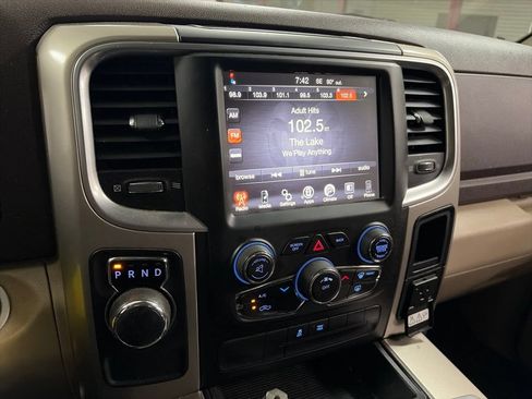 Used 2015 RAM 1500 Big Horn RWD image 18
